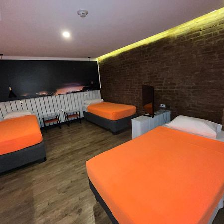 Hostal Boutique Black Cat Santiago de Chile Zewnętrze zdjęcie